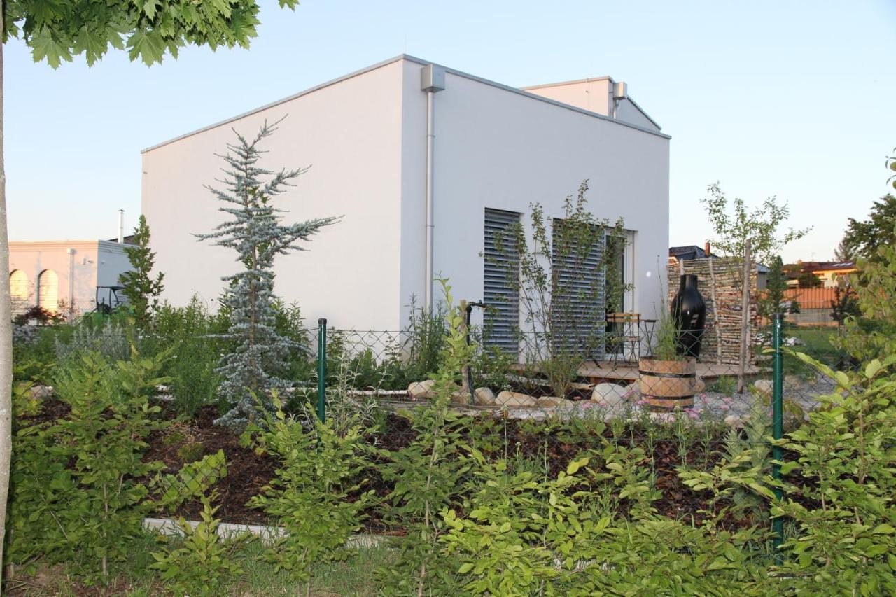 Apartmany Hluboka Nad Vltavou S Vyhledem Na Zamek Extérieur photo