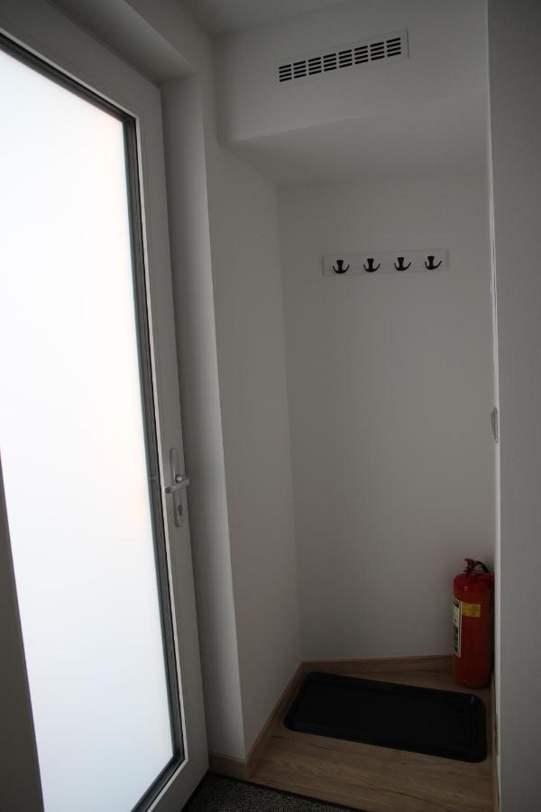 Apartmany Hluboka Nad Vltavou S Vyhledem Na Zamek Extérieur photo